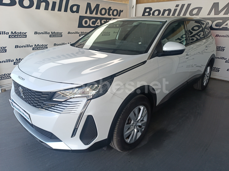 PEUGEOT 5008 1.2 PureTech SS Active Pack EAT8