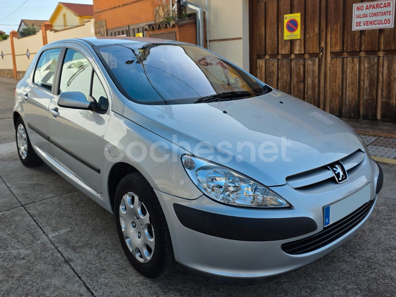 PEUGEOT 307 2.0 HDi 90 XR