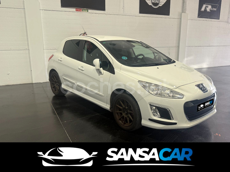 PEUGEOT 308 Active 1.6 VTi 120