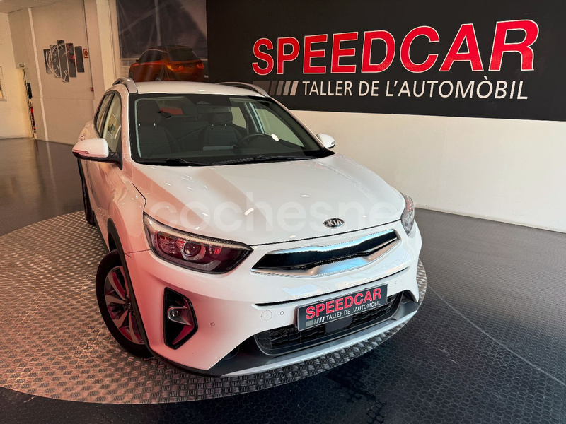 KIA Stonic 1.0 TGDi MHEV iMT Drive