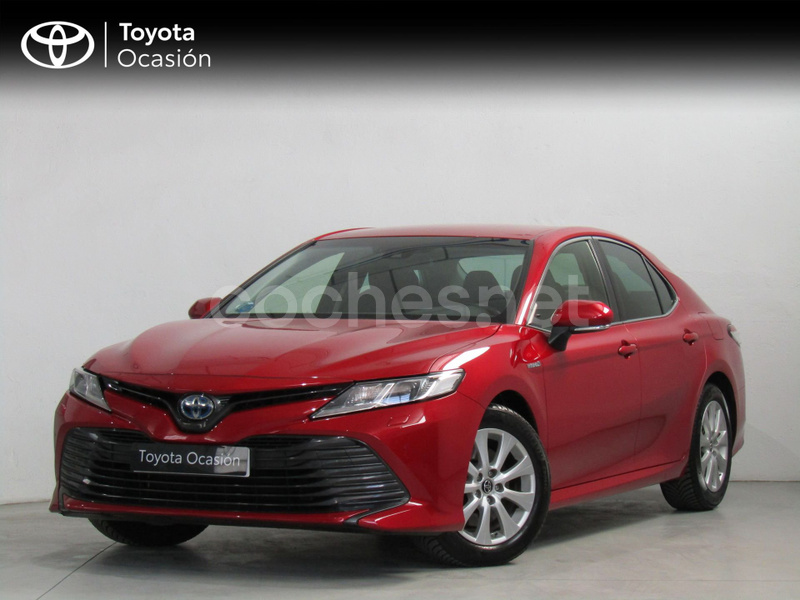 TOYOTA Camry 2.5 220H Business