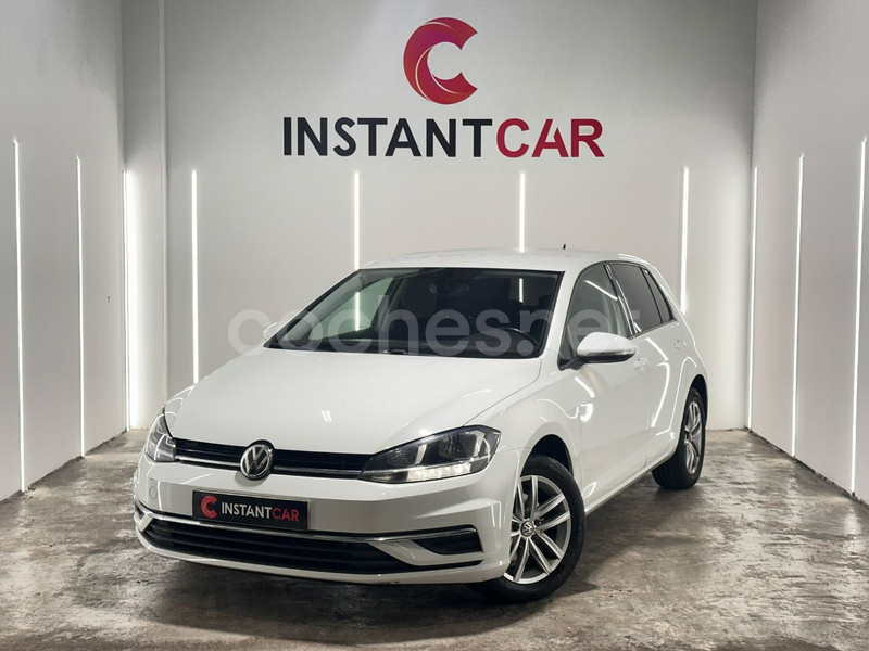 VOLKSWAGEN Golf Advance 1.0 TSI