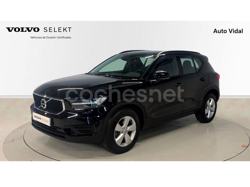VOLVO XC40 1.5 T2 Momentum Core