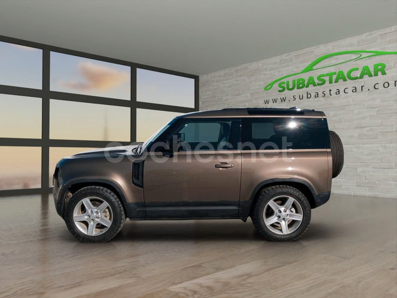 LAND-ROVER Defender 3.0 D250 SE 90 Auto 4WD MHEV