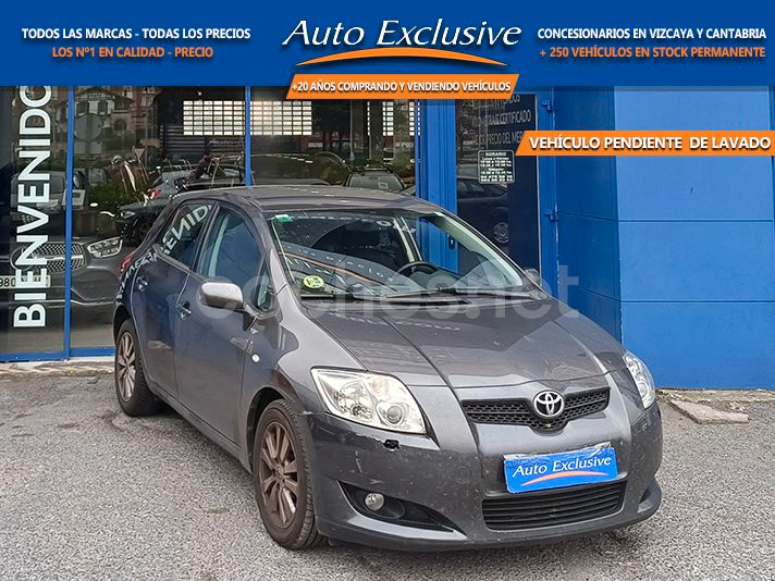 TOYOTA Auris 2.0 D4D Advance