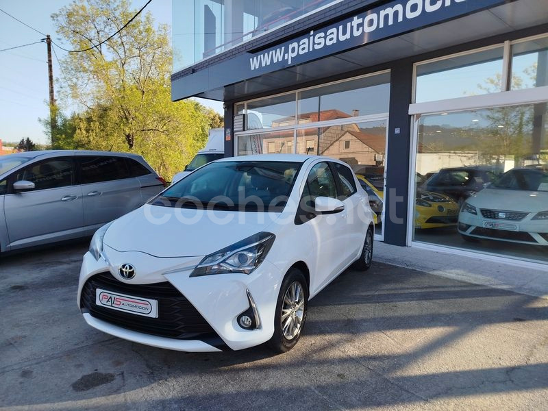 TOYOTA Yaris 1.5 110 Active