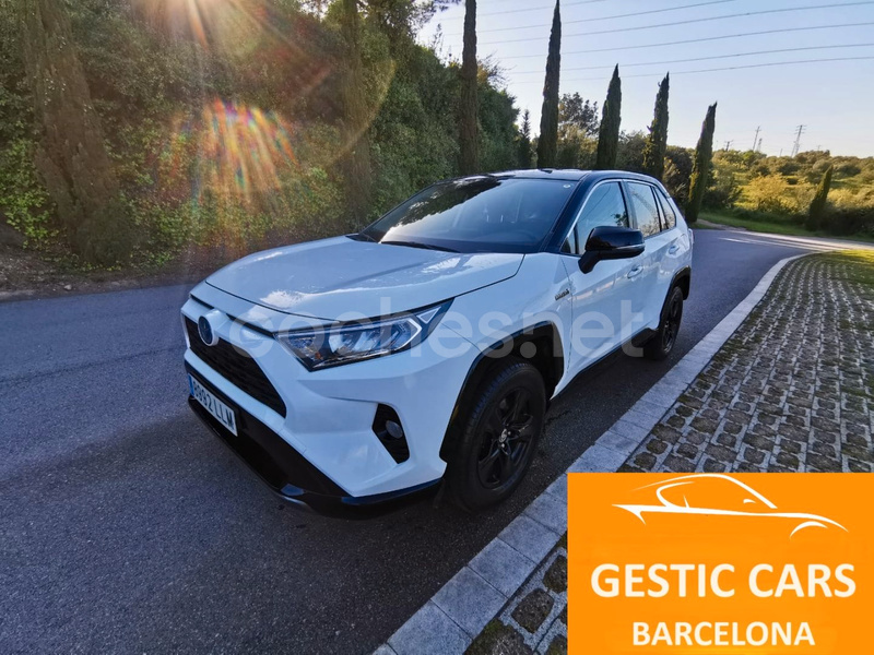 TOYOTA Rav4 2.5l 220H Business 4WD