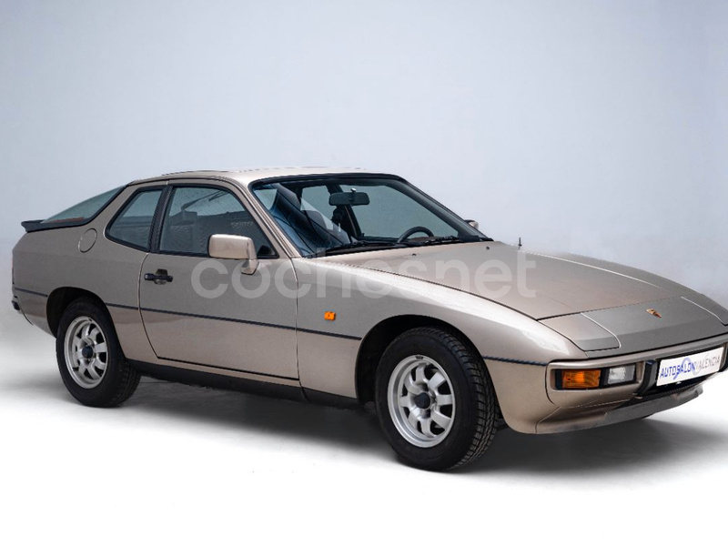 PORSCHE 924 924 2.0