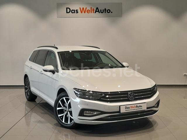 VOLKSWAGEN Passat Variant Executive 2.0 TDI DSG