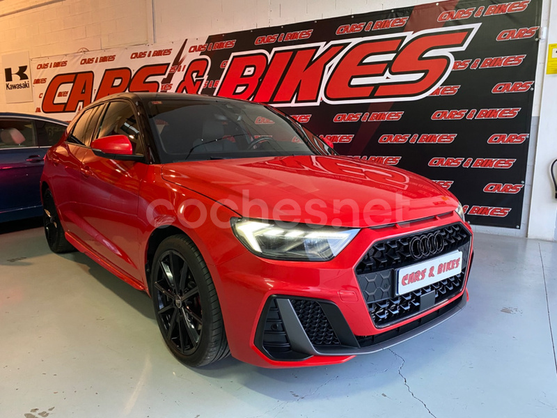 AUDI A1 Sportback S line 40 TFSI S tron