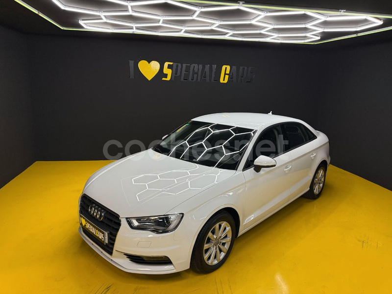 AUDI A3 Sedan 1.6 TDI Ambition