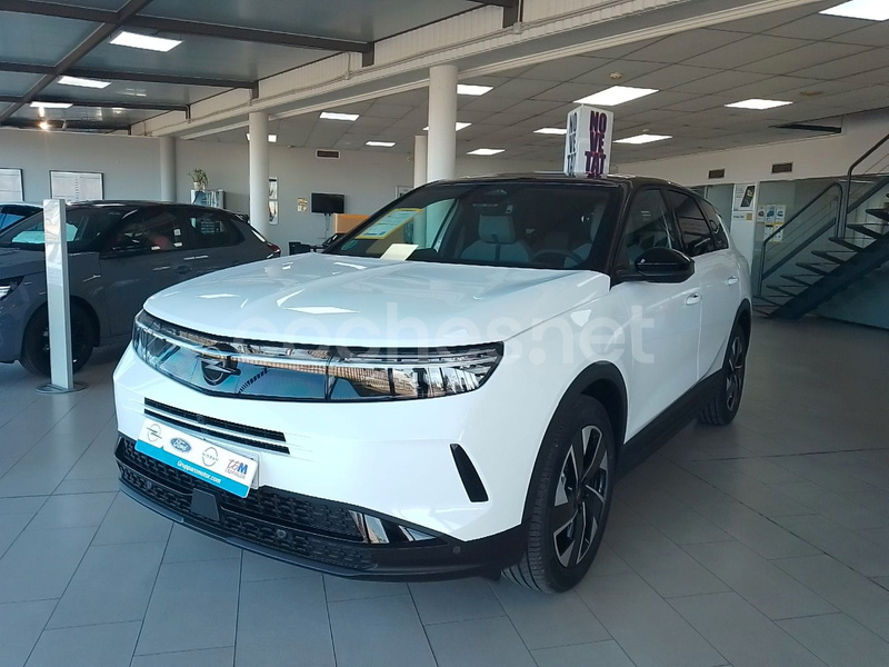 OPEL Grandland 1.2T XHT Hybrid eDCT6 SS GS