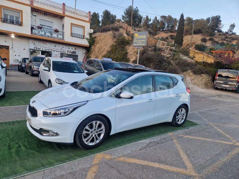 KIA cee'd 1.6 CRDi VGT Emotion