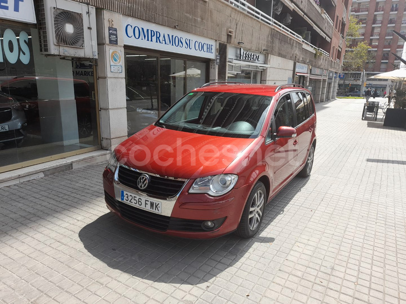 VOLKSWAGEN Touran 2.0 TDI 140 Highline