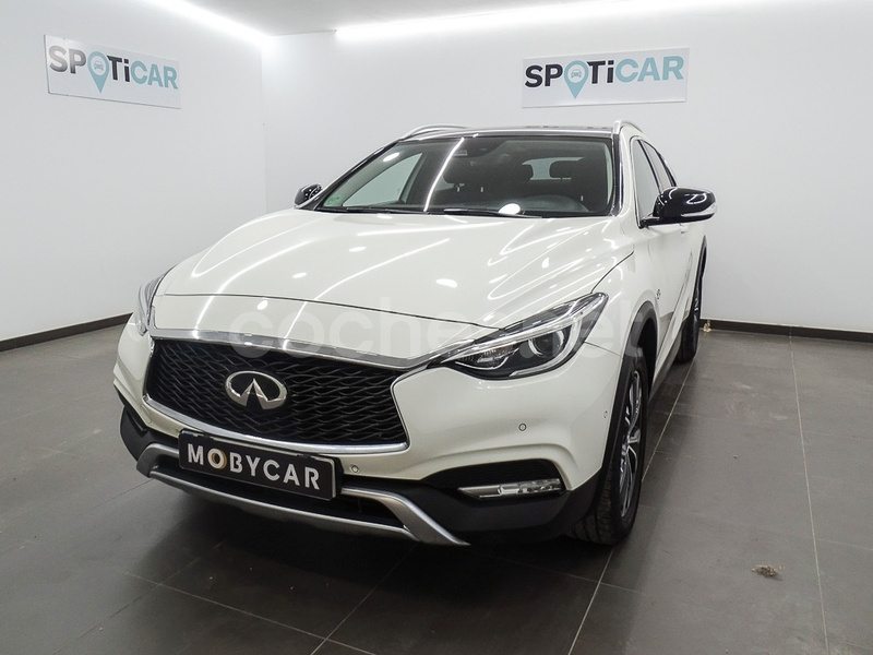 INFINITI QX30 2.2D PREMIUM 7DCT AWD