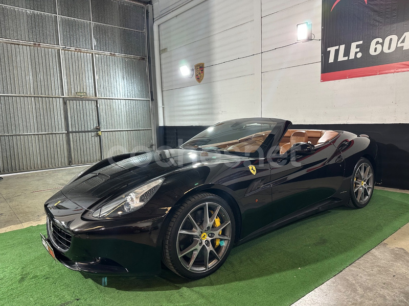 FERRARI California 4.3 V8 4 plazas