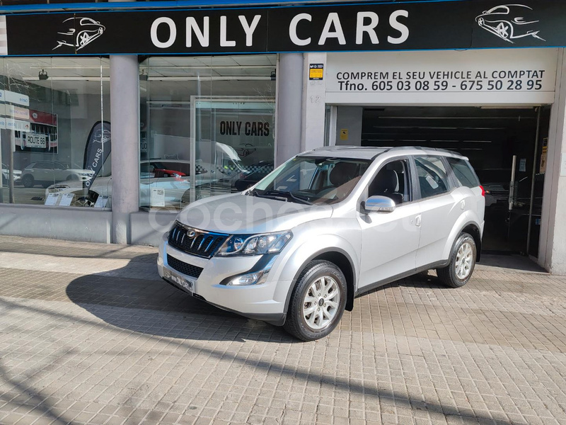 MAHINDRA XUV500 FWD 4X2 W8 7 plazas