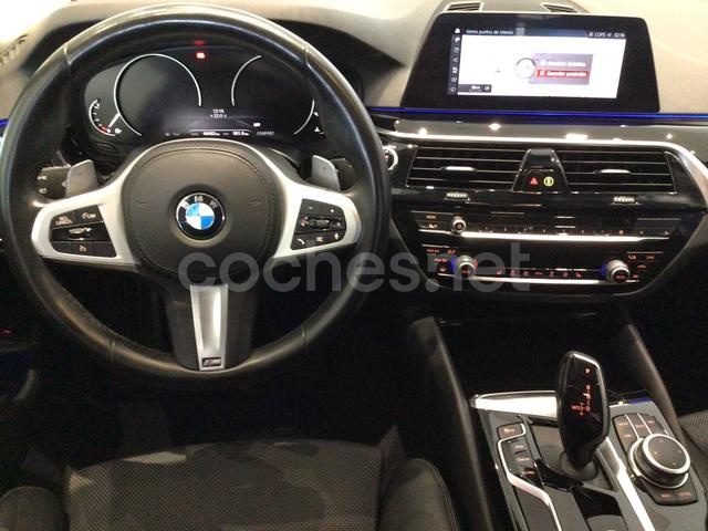 BMW Serie 5 520iA