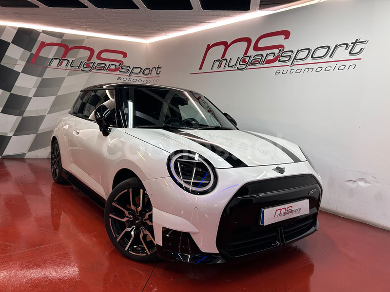 MINI COOPER JCW E