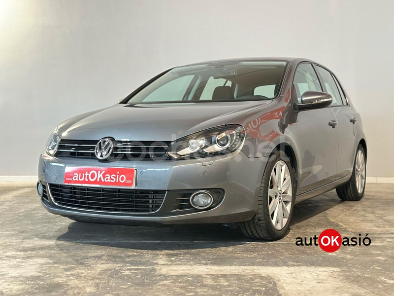 VOLKSWAGEN Golf 1.6 TDI DPF Sport