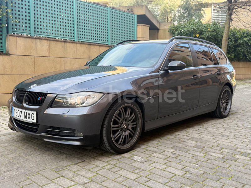 BMW Serie 3 330i E90