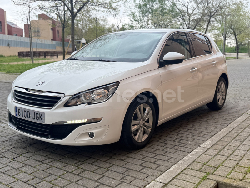 PEUGEOT 308 Active 1.2 PureTech 130 SS
