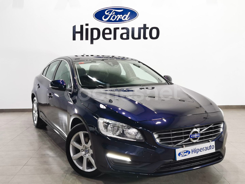 VOLVO S60 2.0 D3 Momentum