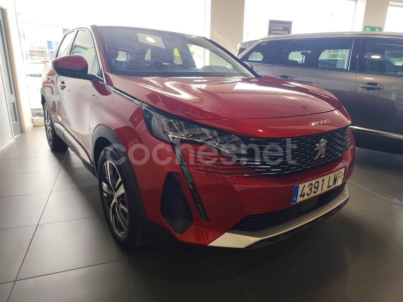 PEUGEOT 3008 Hybrid 225 eEAT8 Allure
