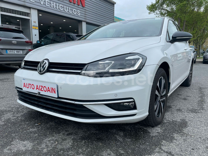 VOLKSWAGEN Golf Sport 2.0 TDI