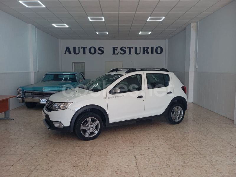 DACIA Sandero Stepway Essential 1.0