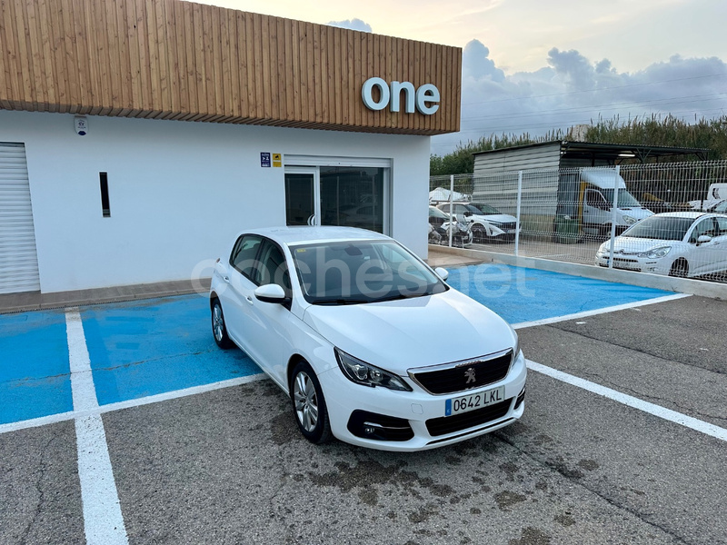 PEUGEOT 308 Active BlueHDi 130 SS