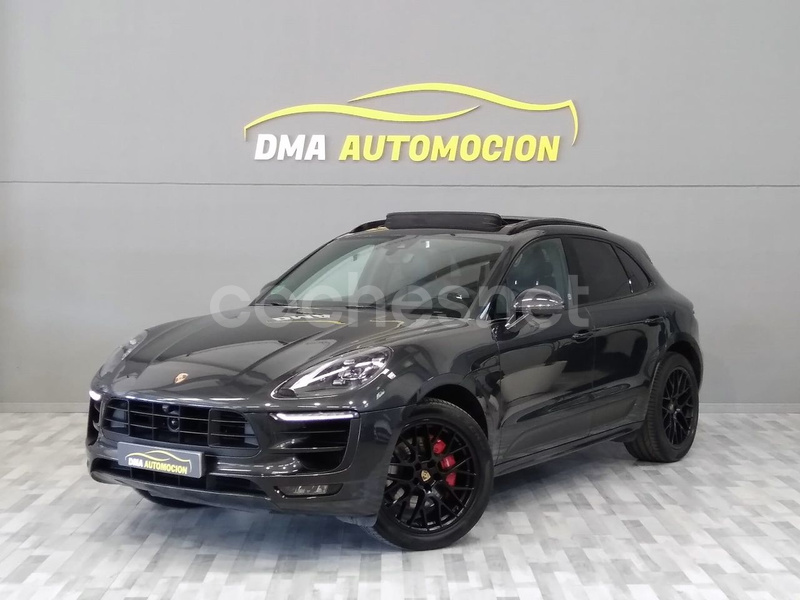 PORSCHE Macan GTS