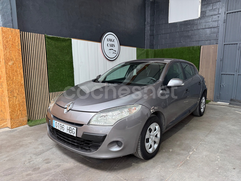 RENAULT Mégane Authentique 1.5dCi eco2