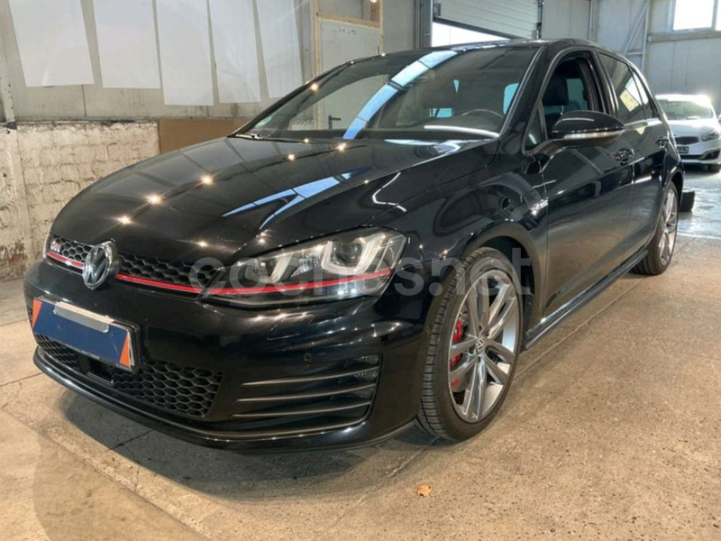 VOLKSWAGEN Golf GTI Performance 2.0 TSI DSG BMT