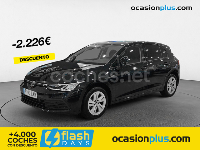 VOLKSWAGEN Golf Life 1.0 eTSI DSG