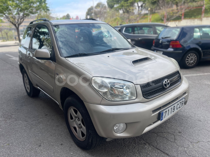 TOYOTA Rav4 2.0 D4D Luna 4X4