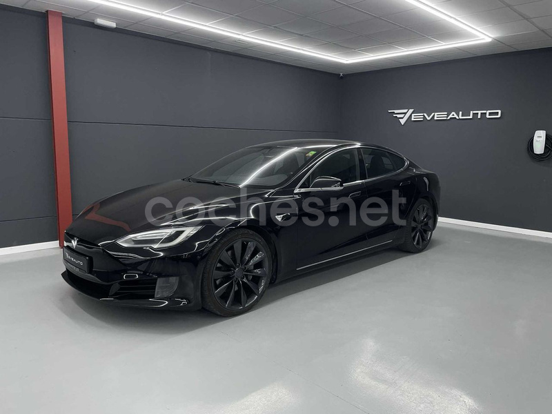 TESLA Model S 90D 4WD