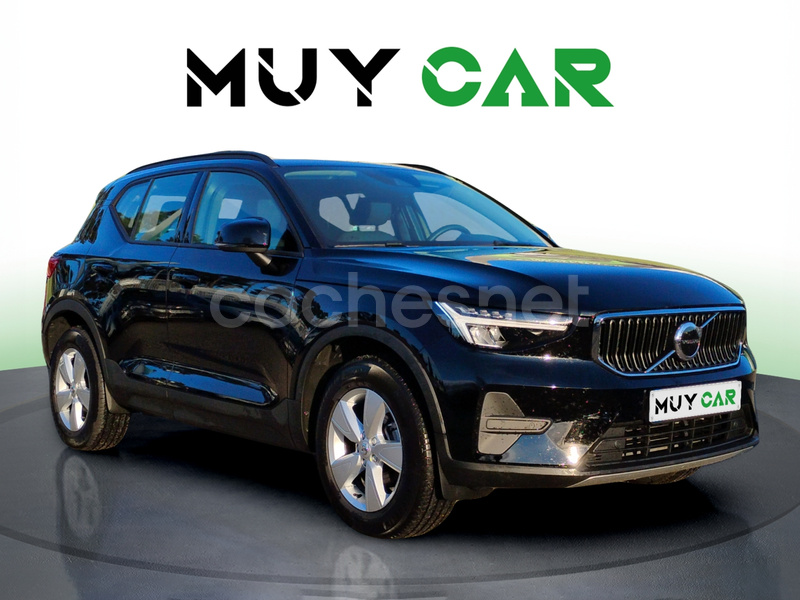 VOLVO XC40 1.5 T2 Momentum Core