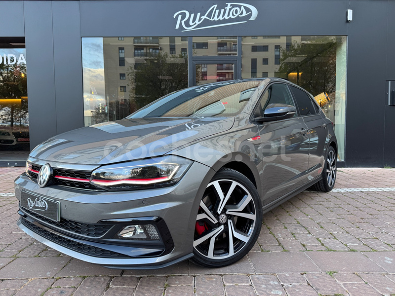 VOLKSWAGEN Polo GTI 2.0 TSI DSG