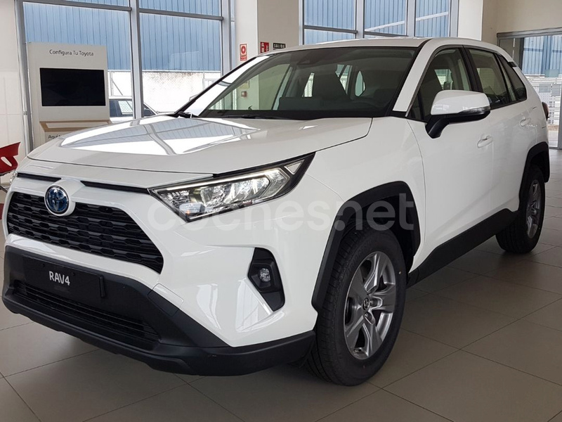 TOYOTA Rav4 220H eCVT 4x2 Business