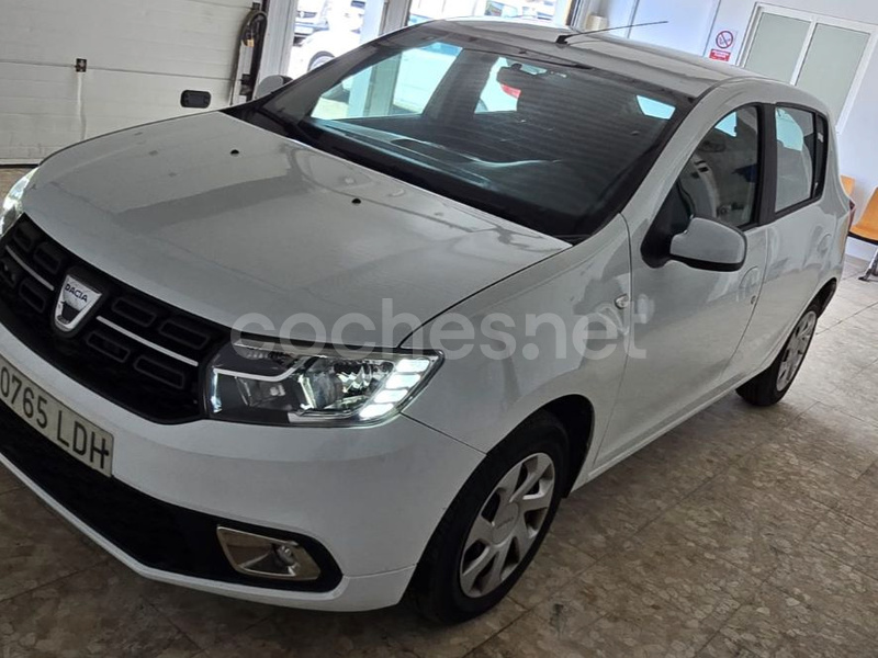 DACIA Sandero Comfort Blue dCi