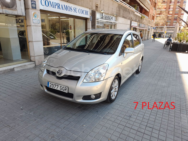 TOYOTA Corolla Verso 2.2 D4D 136 CV Luna