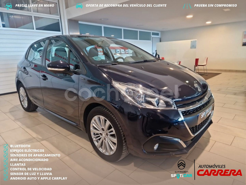 PEUGEOT 208 Signature 1.2L PureTech