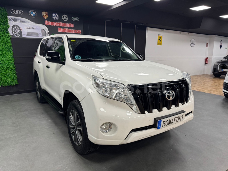 TOYOTA Land Cruiser 2.8 D4D VX