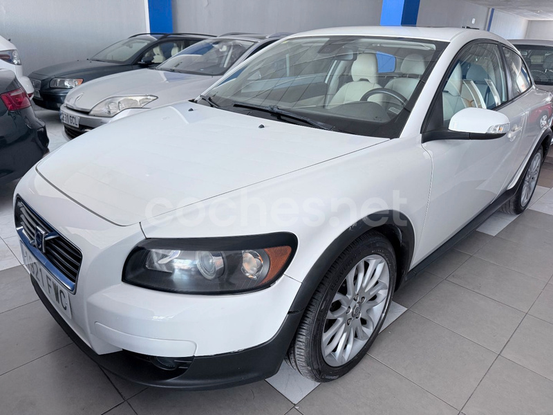 VOLVO C30 2.4i Momentum