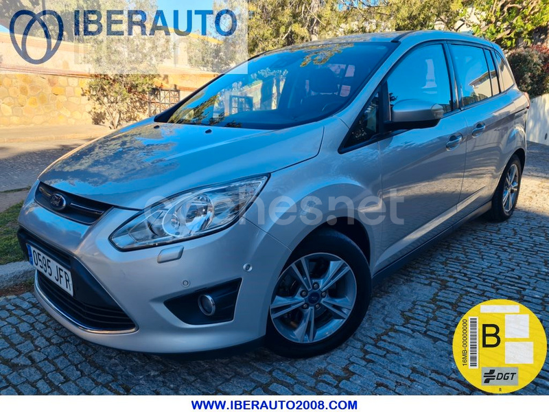 FORD Grand C-Max 1.6 TDCi 115 AutoStartStop Titanium