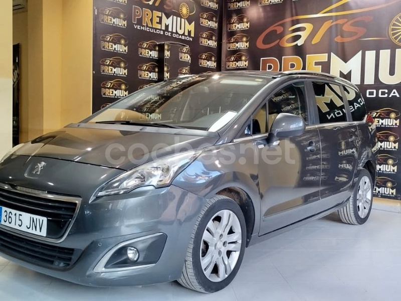 PEUGEOT 5008 Active 1.6 BlueHDi 120 EAT6