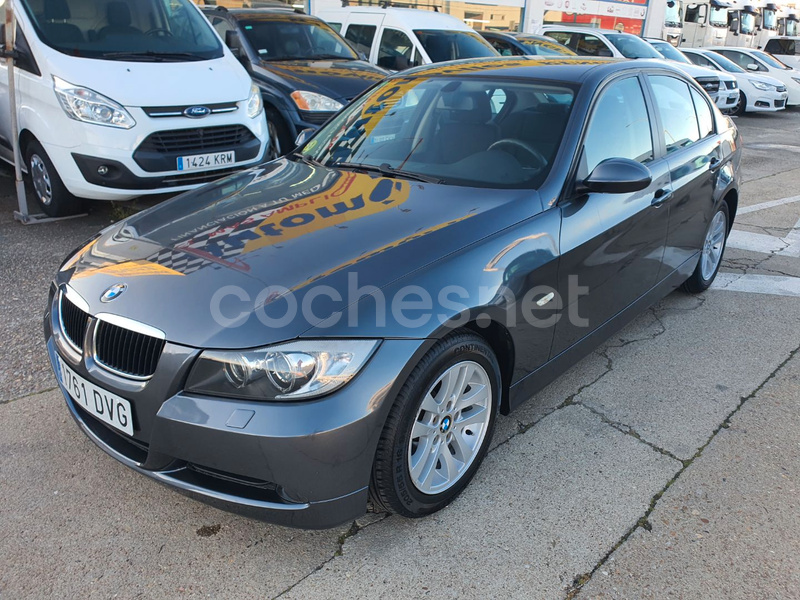 BMW Serie 3 320d E90