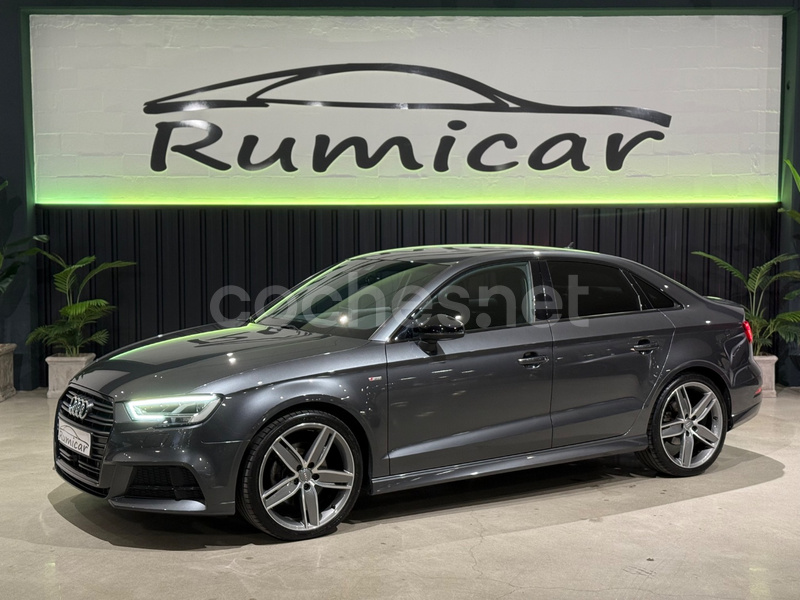 AUDI A3 Sedan S line 35 TDI S tronic