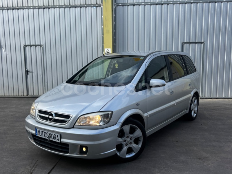 OPEL Zafira 2.2 Dti 16v Design Edition